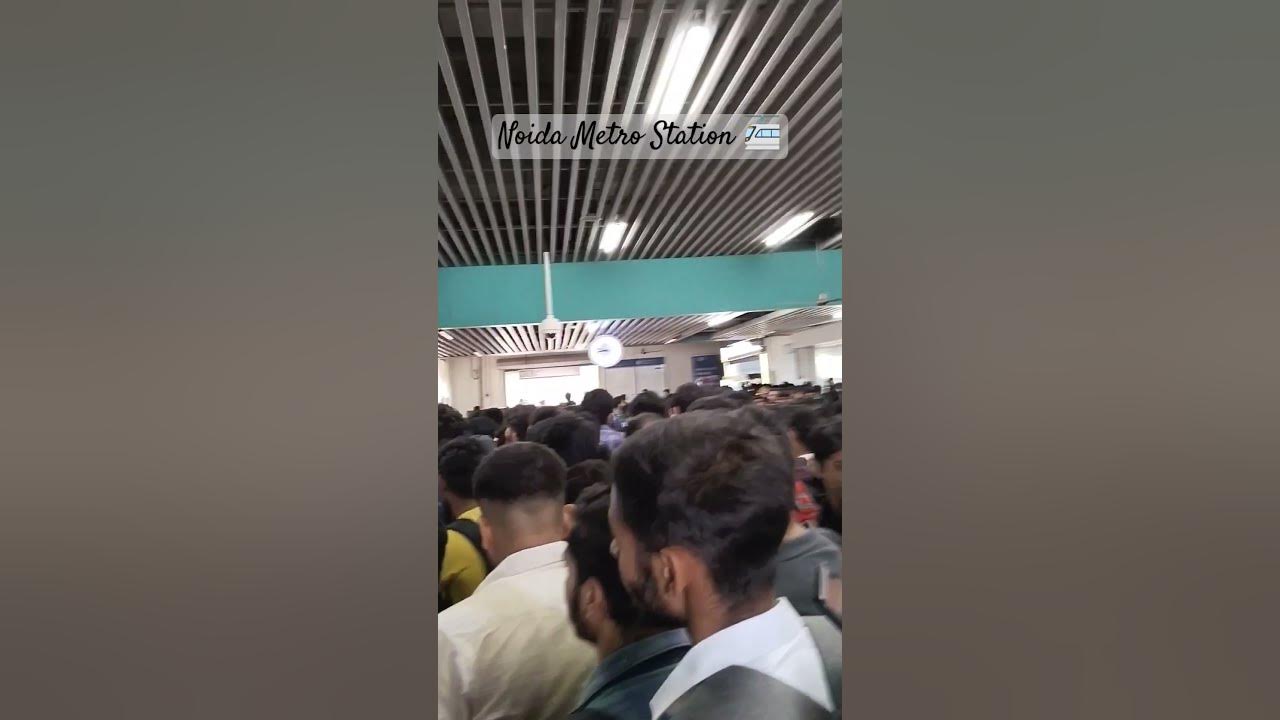 ghar-se-2-ghante-pehle-niklna-padega-ab-viral-crowd-metrostation