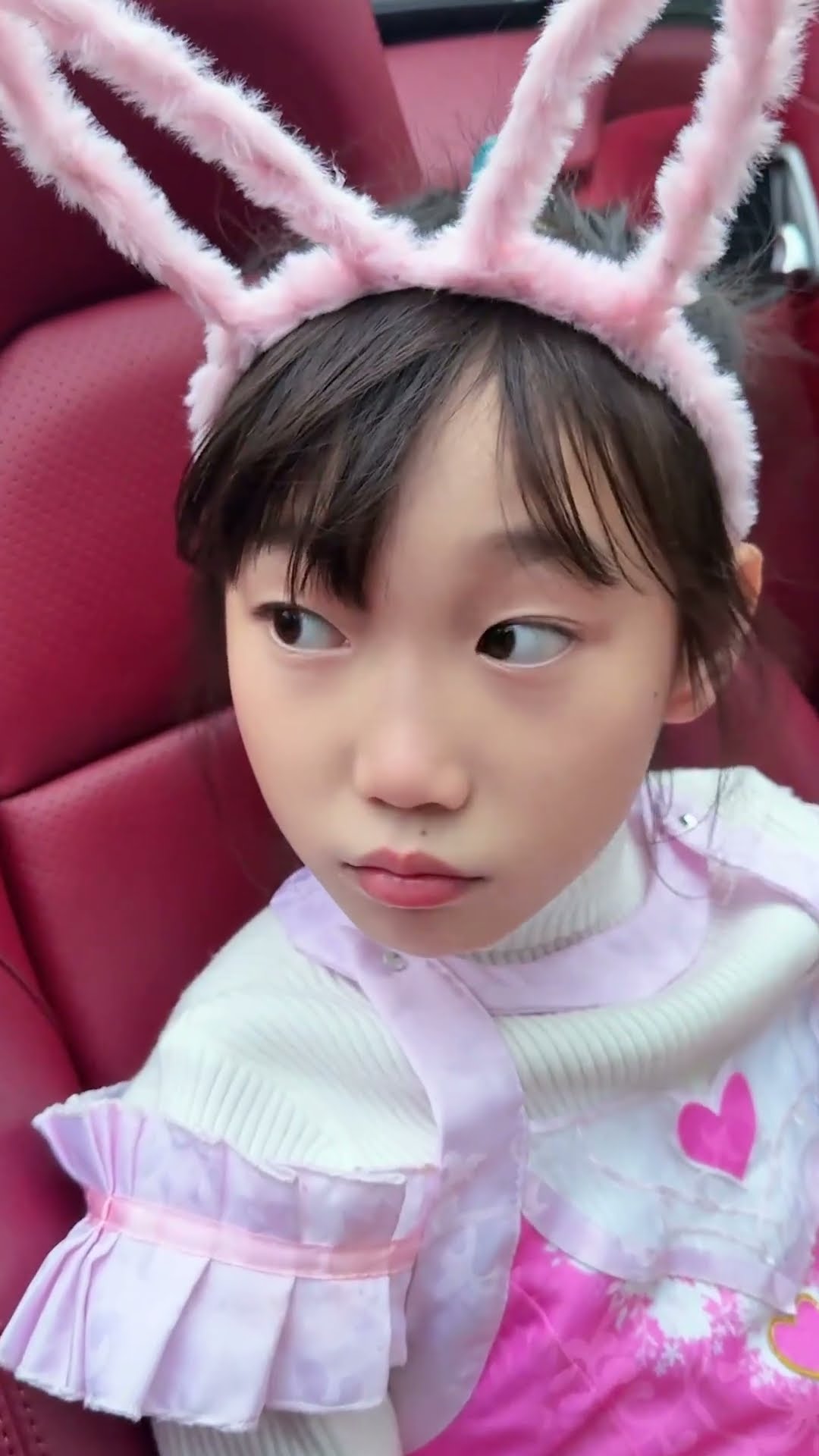 【斗罗大陆】唐三好可恶，还好善良的唐舞桐帮助可怜的乞丐coco！ #斗罗大陆 #唐三 #唐舞桐