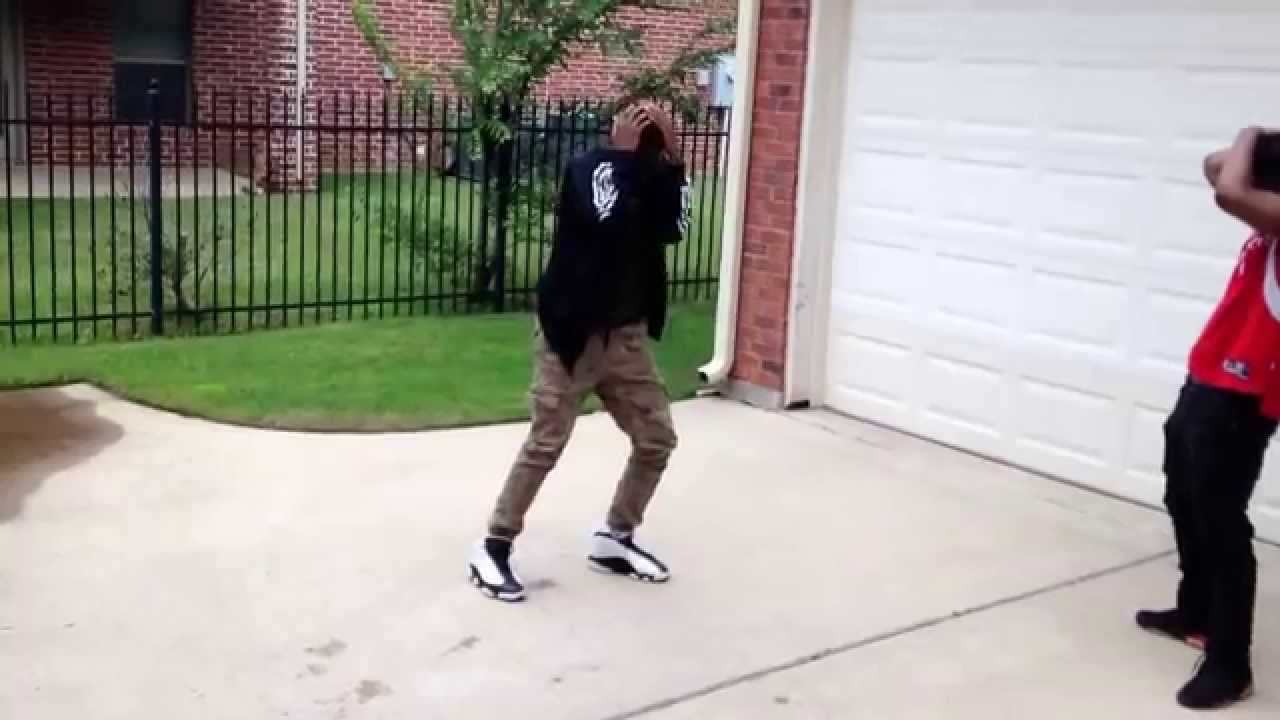 Black Bar Misfit- You Can't Stand Next to Us 