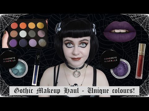 Best Gothic Makeup Brands to Try in 2021 - Alternative Makeup