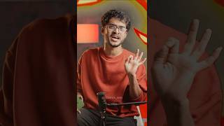 Premium Phone With Free ₹10,000 Buds 🤯. . . #motorolaRazr50Ultra #FlipTheScriptWithRazr #tech