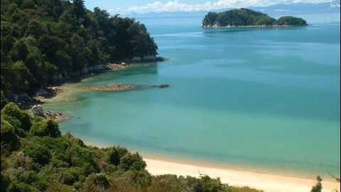 سورة النازعات بصوت الشيخ عبد الرحمن السديس   YouTube