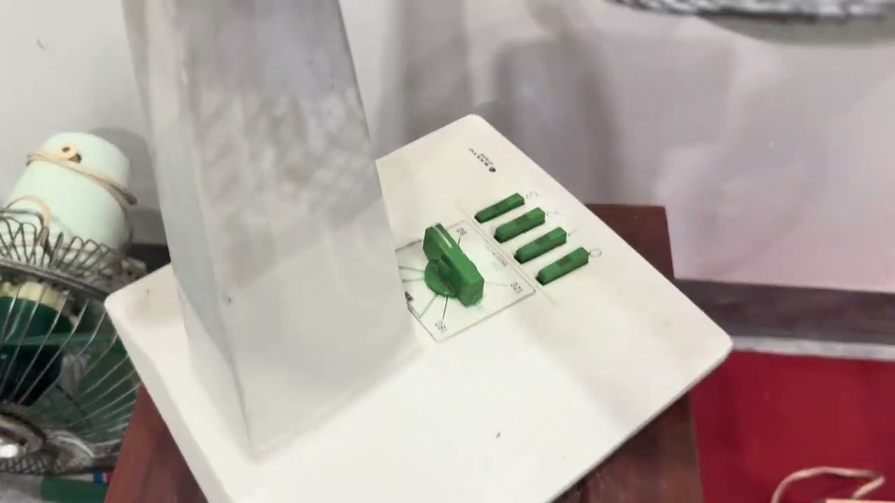 Quạt Nhật ngày 7/2 Lh:0986.166.389(Hết hàng ạ)