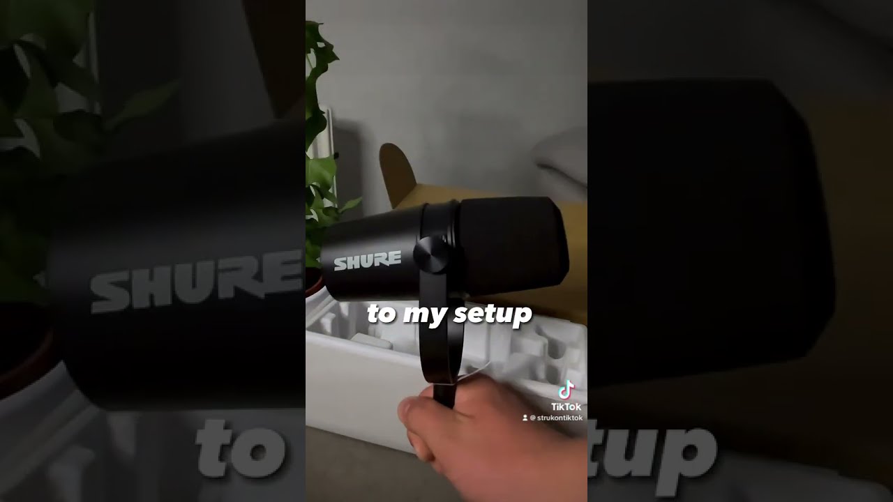Shure MV7X Unboxing