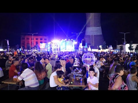 Video: Si Mbahet Festivali Vjetor I Birrës Farsons Në Maltë