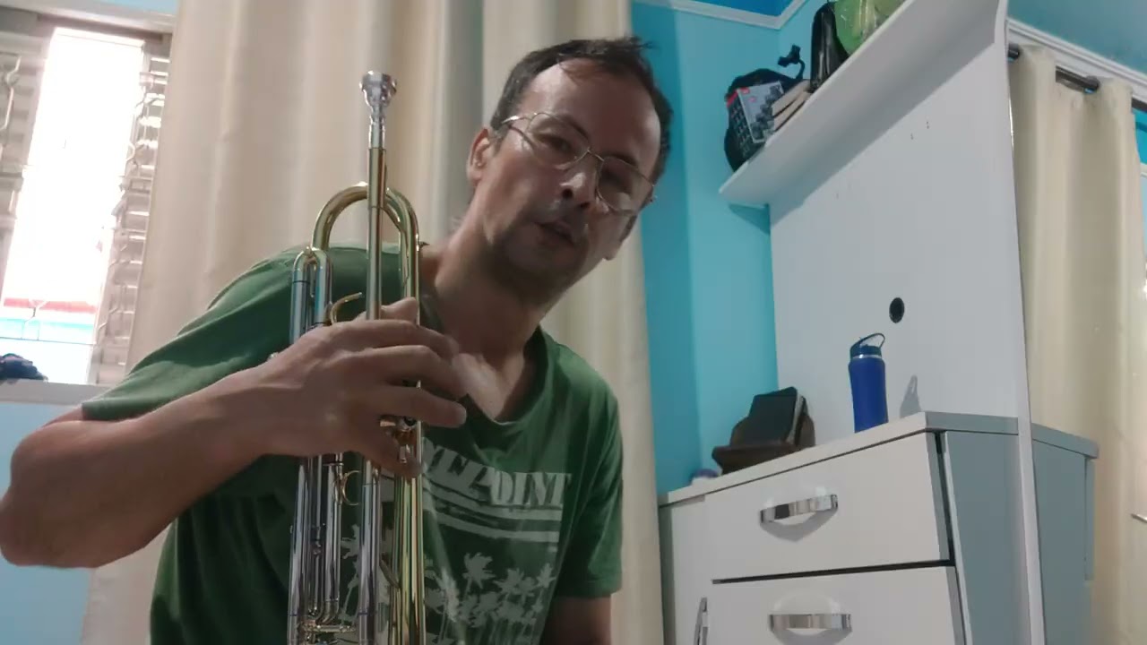 Hino 65. Igual ao mestre. Playback lindo do irmão Fernando 