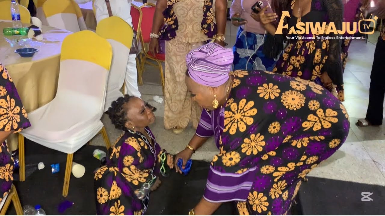 Drama between Aunty Ajara and Madam Saje on Saheed Osupa Stage 