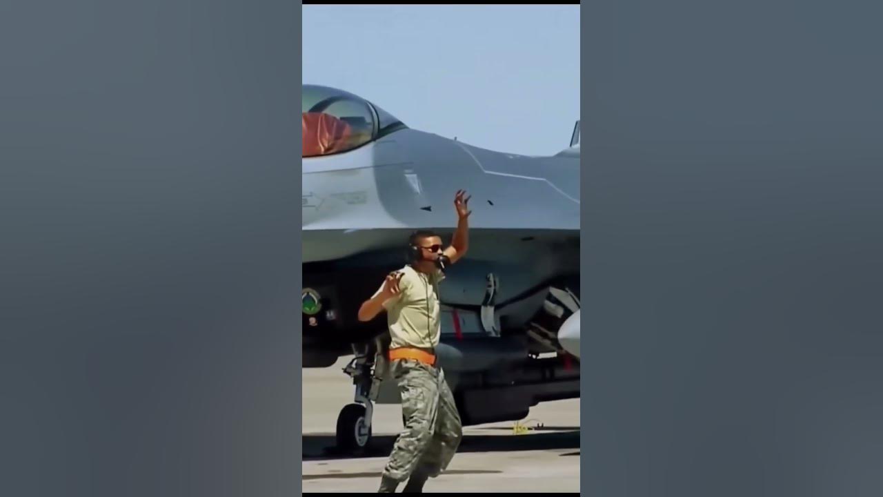 #fighterjet #military #airforce #pilot #usa #america #f22raptor
