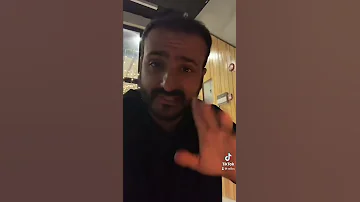 عطر فلنتينو امو 