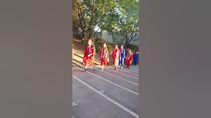 Graduation procession - DayDayNews