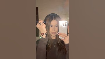 CUTE And EASY DIY Button BRACELET