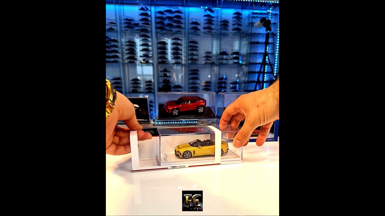 2021 Bentley Mulliner Bacalar Cabriolet - True Scale Miniatures (TSM) 1/43