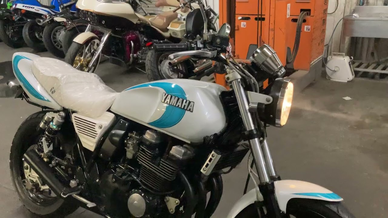 YAMAHA ヤマハ XJR400 - YouTube
