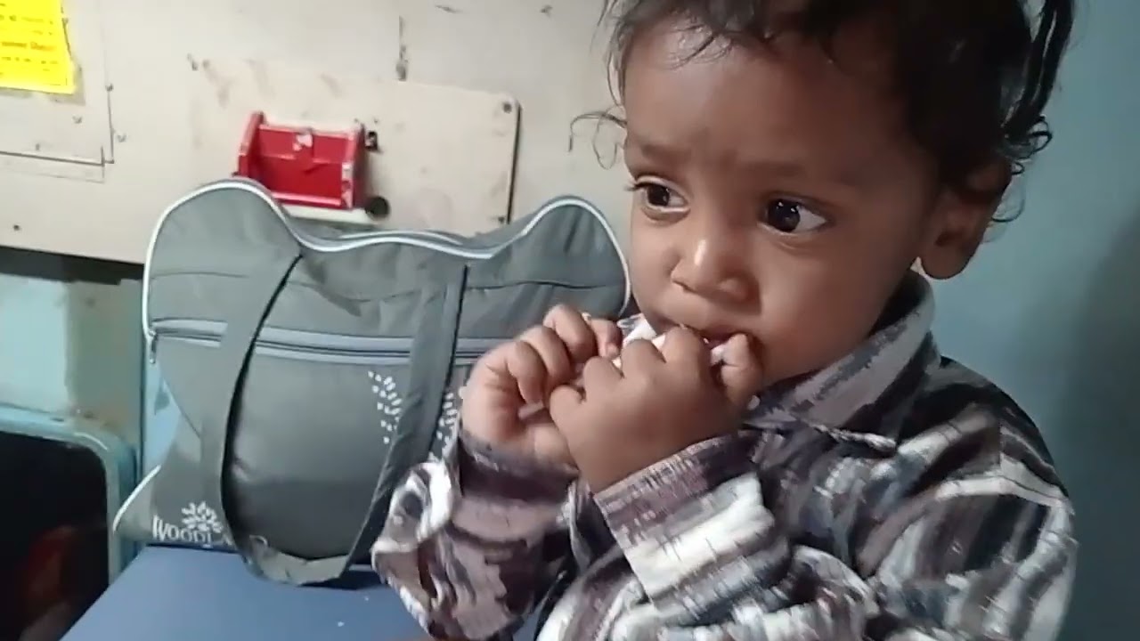 Yah Hai train ki bheed ghoom ki video