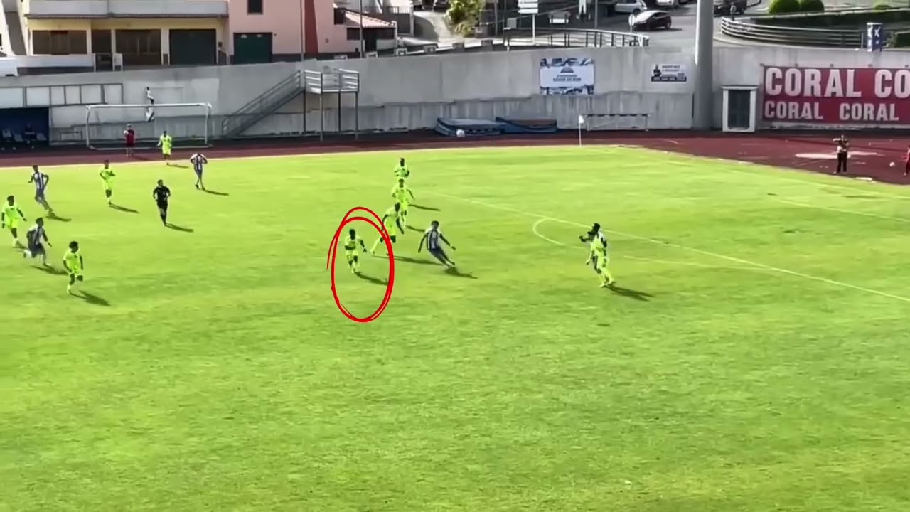 Prince OTUMBA 2005 (Milieu central) - GD Chaves 2025-2026