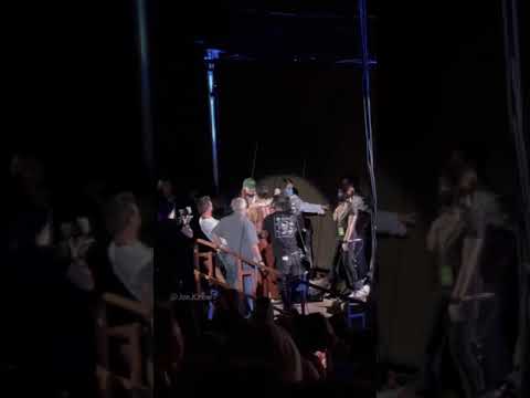 Joe Jonas sings Sophie Turner love song at Jonas Brothers concert ...