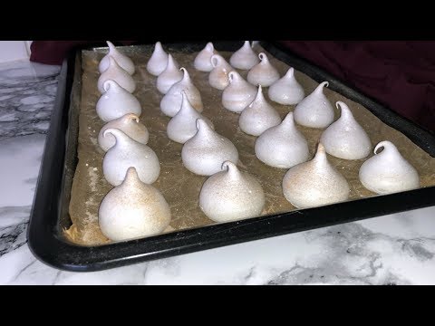 Meringue Kisses