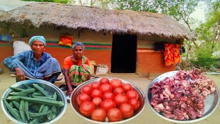 rural grandma cooking CHICKEN CURRY with LADYFINGER and eating with hot rice || village life cooking