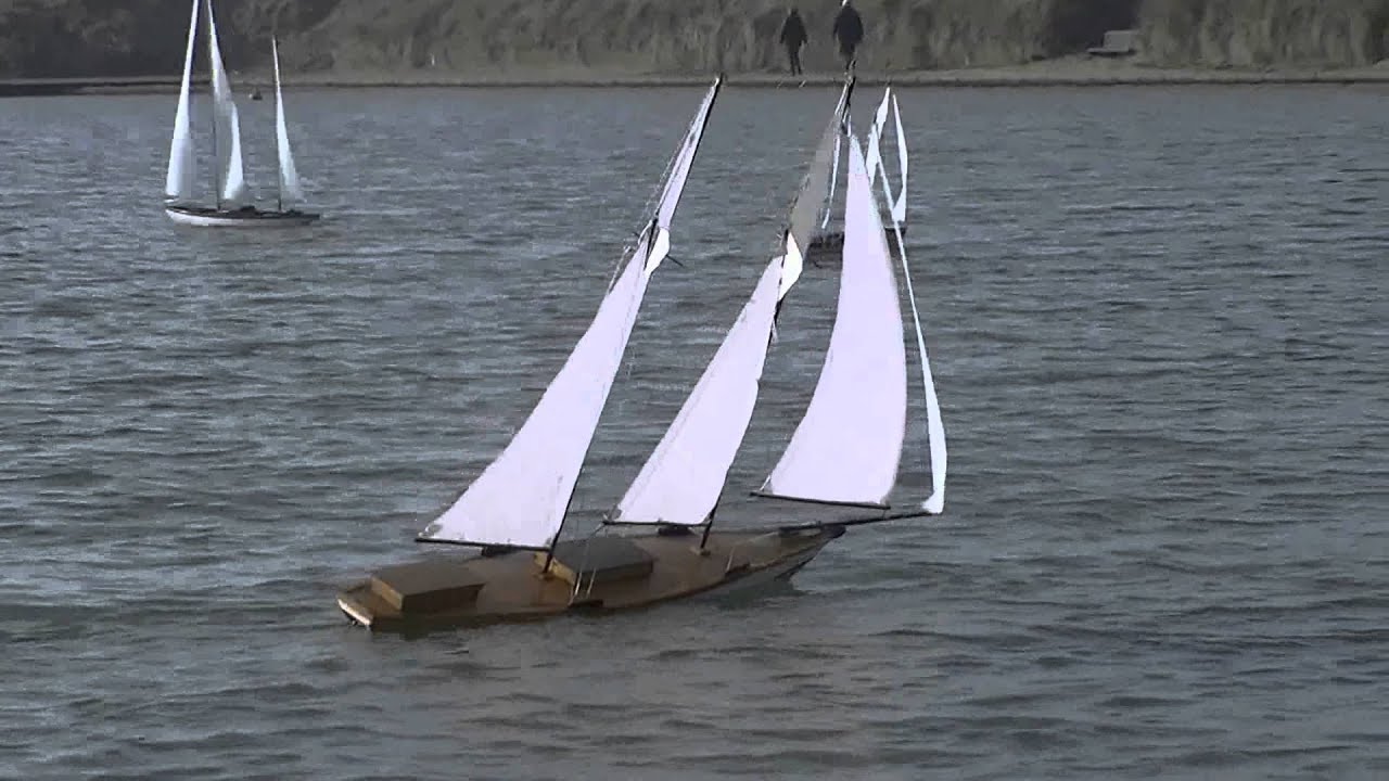 fleetwood model yacht and power boat club