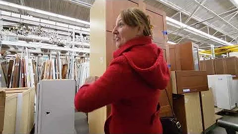 Found our cabinets!!!