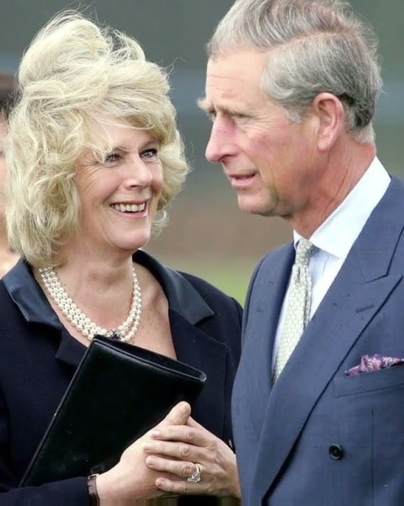 Why did Charles love Camilla more than Diana? 🤔