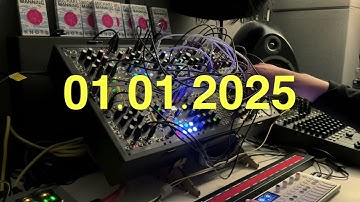 #jamuary 2025 // 01.01 // Make Noise ReSynthesizer, Continuum Mini, OP-1f