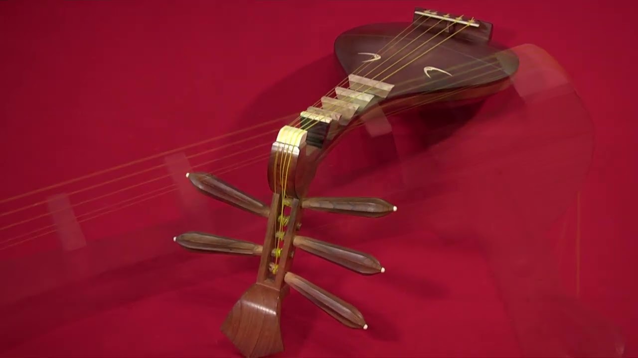 Instrument Introduction #12: Satsuma Biwa – Geigeki Sound Oasis