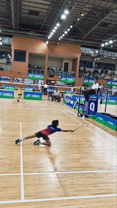 nice dive ❤️😂 #children #u9 #badminton #badmintolovers #badmintolovers #shorts