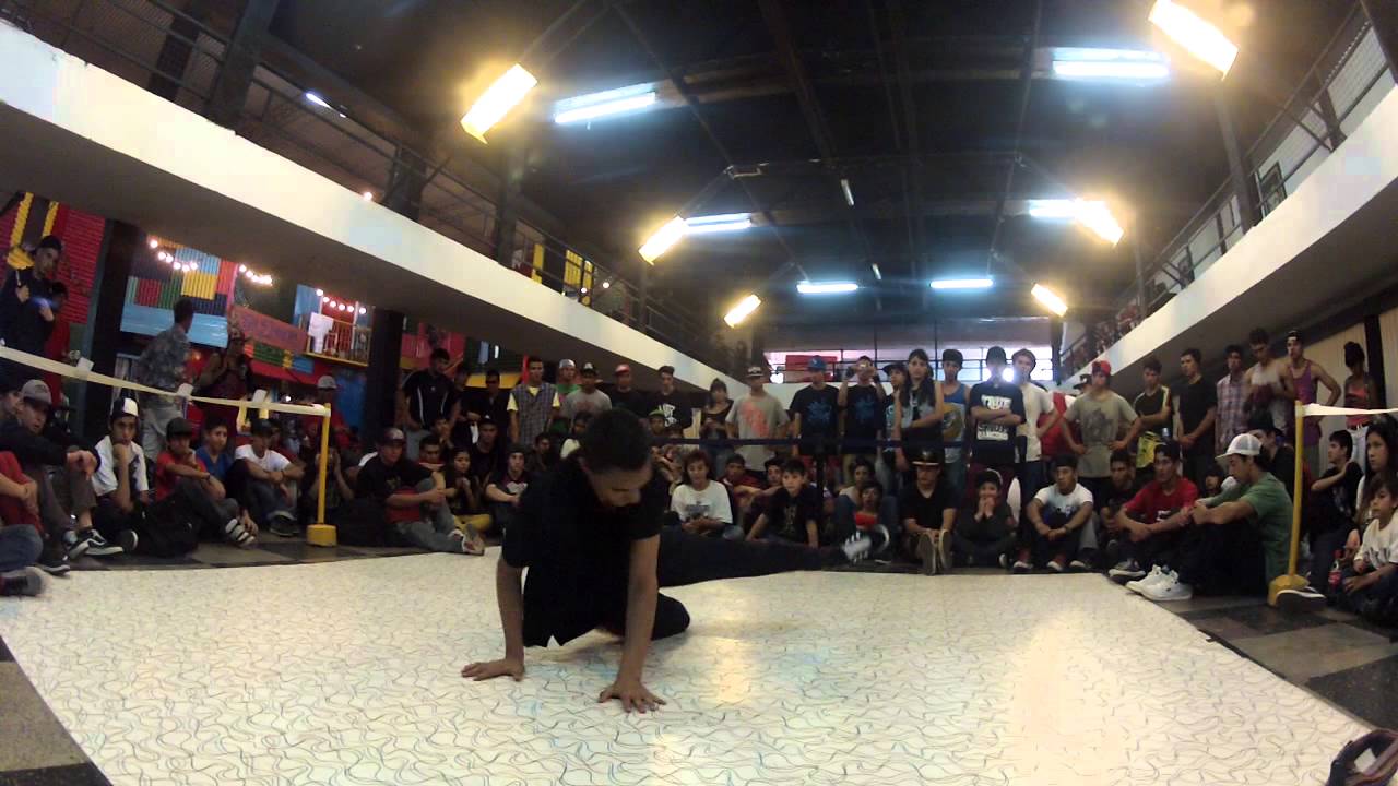 Fabez & Davo Presentacion - Filtros 1v1 - Strike Rabbit BBoy Battle ...