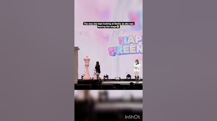 The way she kept looking at Becky as she was leaving the stage😭🥺 #freenbeck #srchafreen #becky