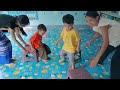 Pe Timeကစားချိန်မှာ သား"မီး"လေးတွေကတက်ကြစွာဆော့နေကြတဲ့ပုံရိပ်လေးတွေ🤗🥰