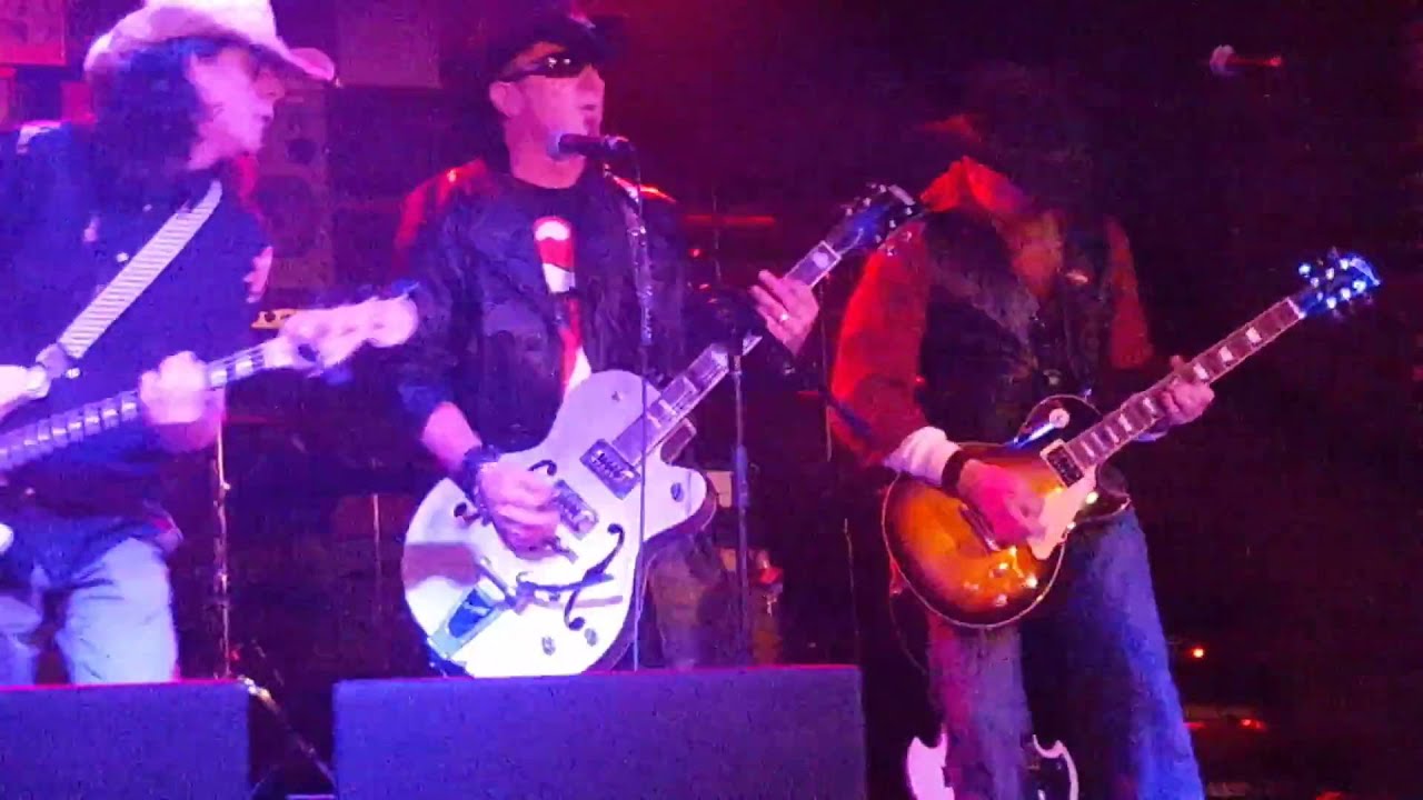 Whiskey KingsGit Me Some WhiskeyLive at Studio Records Vancouver BC