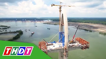 Căng bó cáp dây văng đầu tiên của dự án cầu Phước An | THDT