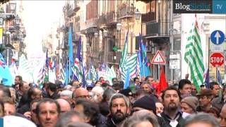 La protesta dei Forestali a Palermo