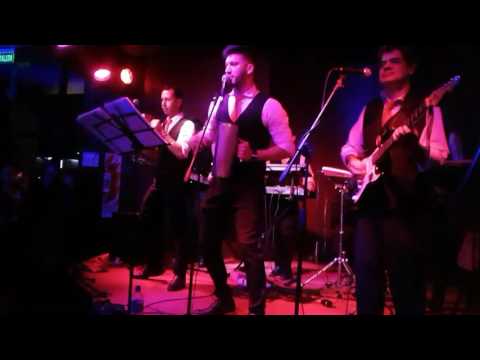 Al Centro RUEDA de Casino by Students | 23.06.2015