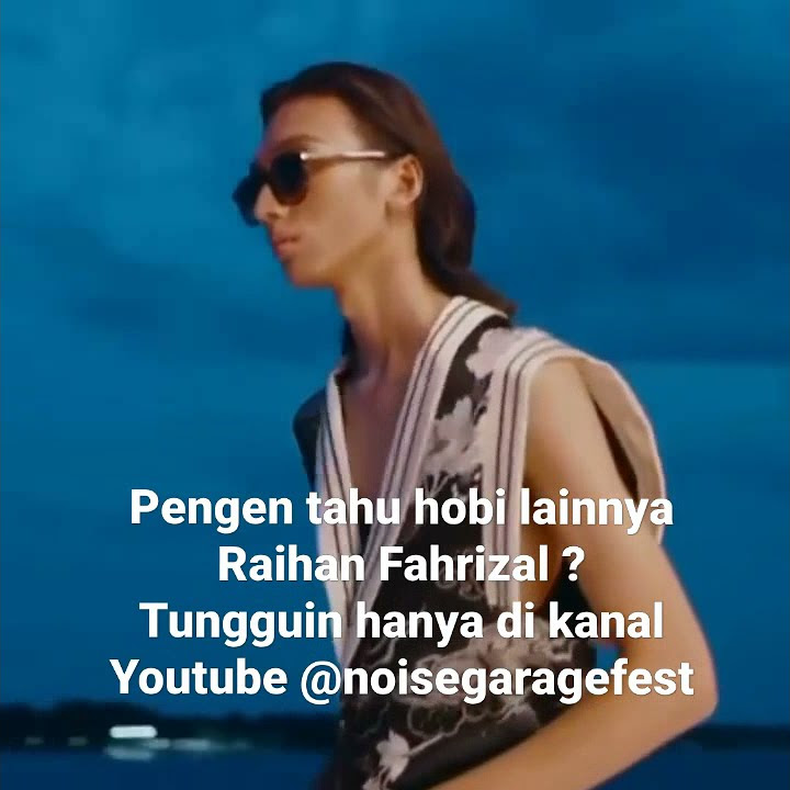 Raihan Fahrizal model pria pertama dari Indonesia yang runway Yves Saint Laurent  di Venice Italia