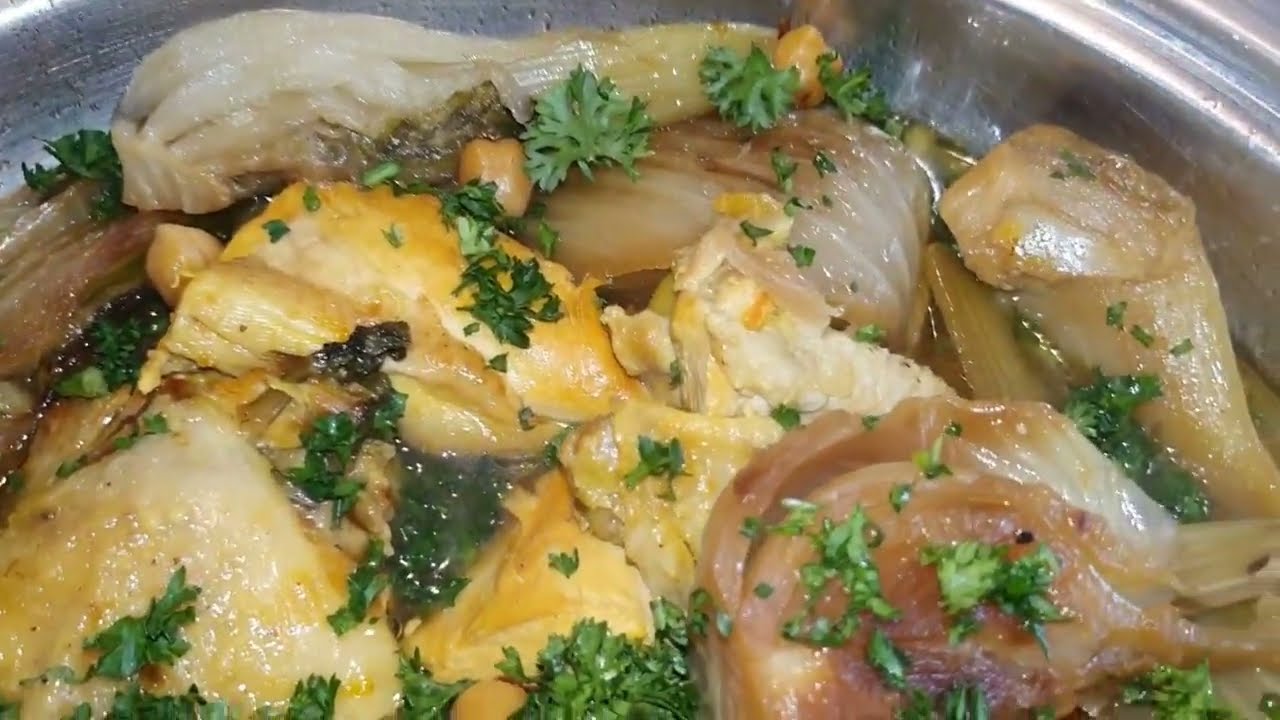 طجين البسباس لمجمر  بالدجاج