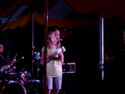 Kaitlyn sings with Karen Hart Band