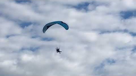 Paramotor - First Flight Takeoff and 360 turn