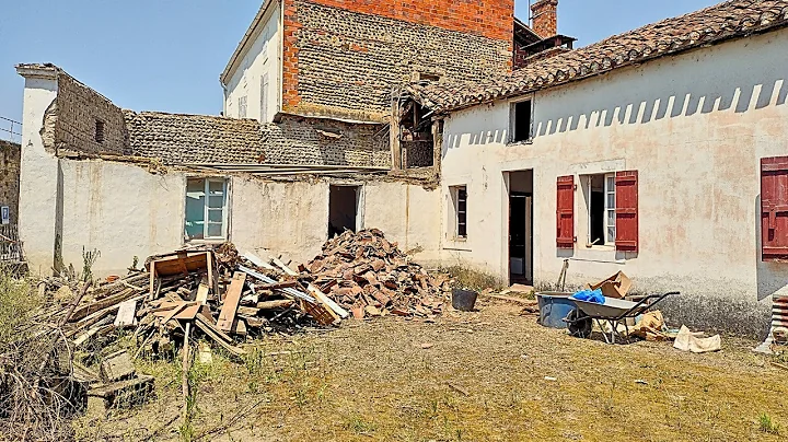 2.5 YEAR TIMELAPSE ‑ We bought an ABANDONED HOUSE in France | BEFORE AND AFTER RESTORATION in 80 Min