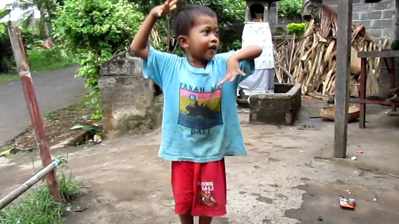 Dancing boy at Bali