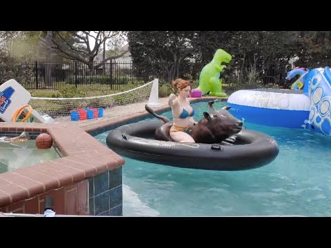 Nick proposes Malena | Amouranth rides a bull | JUST CHATTING clips of the DAY #65