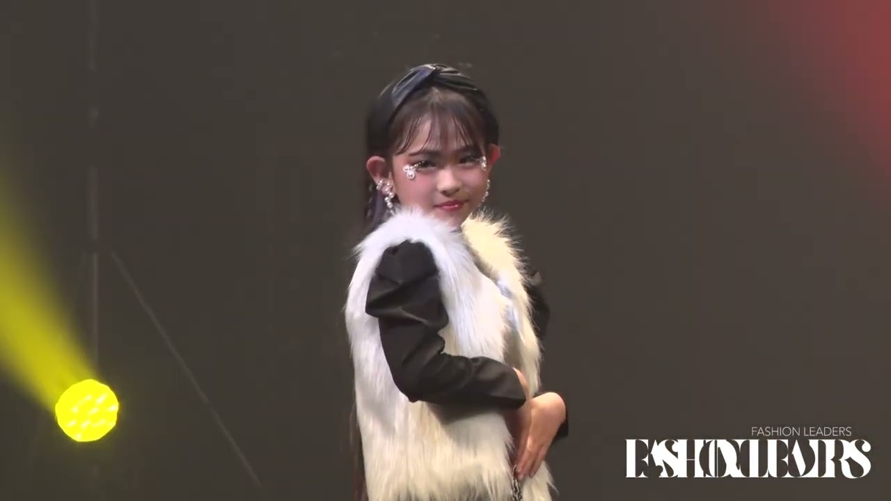 Fashion Leaders Runway Model 6stage Fashion Leaders 22 Youtube