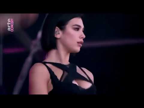 Dua Lipa feat. Yıldız Tilbe - Yürü Anca Gidersin / Live @ Kuruçeşme