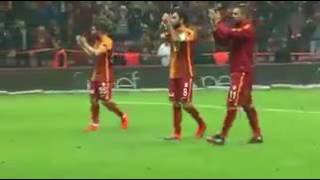 Başınızı Dik Tutun Asla Pes Etmeyin Nigel De Jong Galatasaray