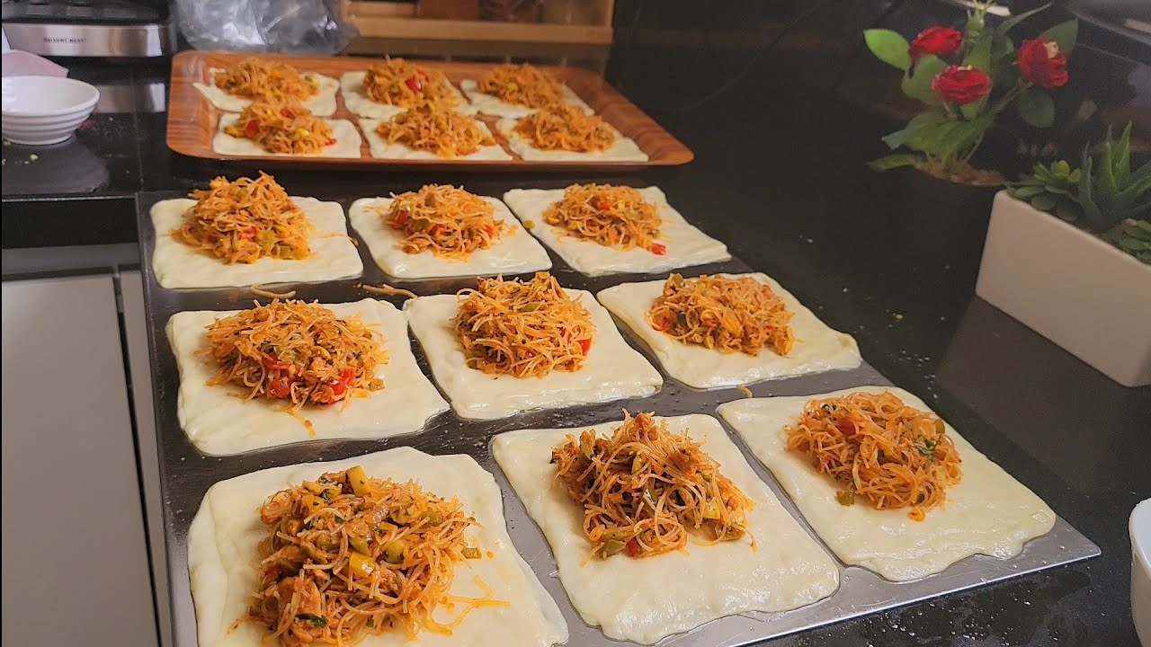 المسمن بدون زبدة مقرمش ومورق والحشوة إقتصادية ومعلكة بلا فرماج والبنة 👍