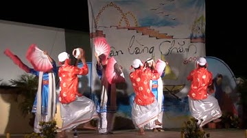 Múa: GIAO DUYÊN [Văn nghệ Truyền thống SV - HS, Mừng Xuân Quý Tỵ 2013]