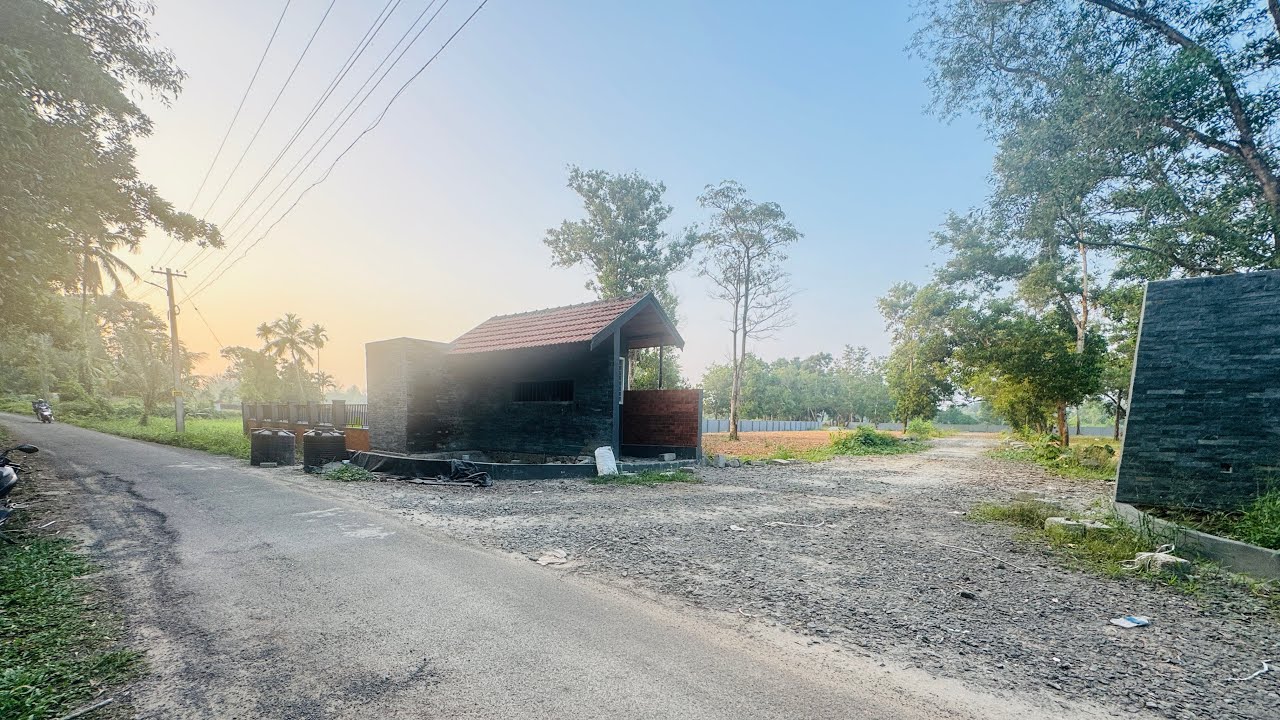 2.30 Acre’s Land for Sale in Kakkanad, Ernakulam | 6.5 Lakh’s/Cent | Very Urgent Sale