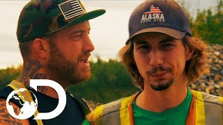 Parker Has Neither Of His Plants Running! | SEASON 8 | Gold Rush