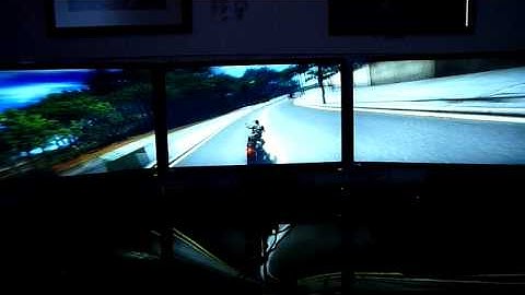 Just Cause 2 Riding On The Bike ATI Eyefinity.MOV